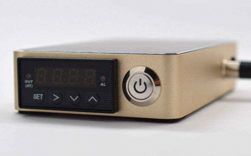 BOSS BLACKxGOLD Micro E-Nail